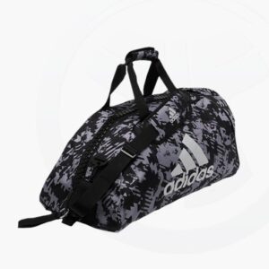 adiacc058ma-black-camo-zip-schraeg