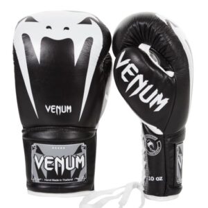 venum-giant-with-lace-1